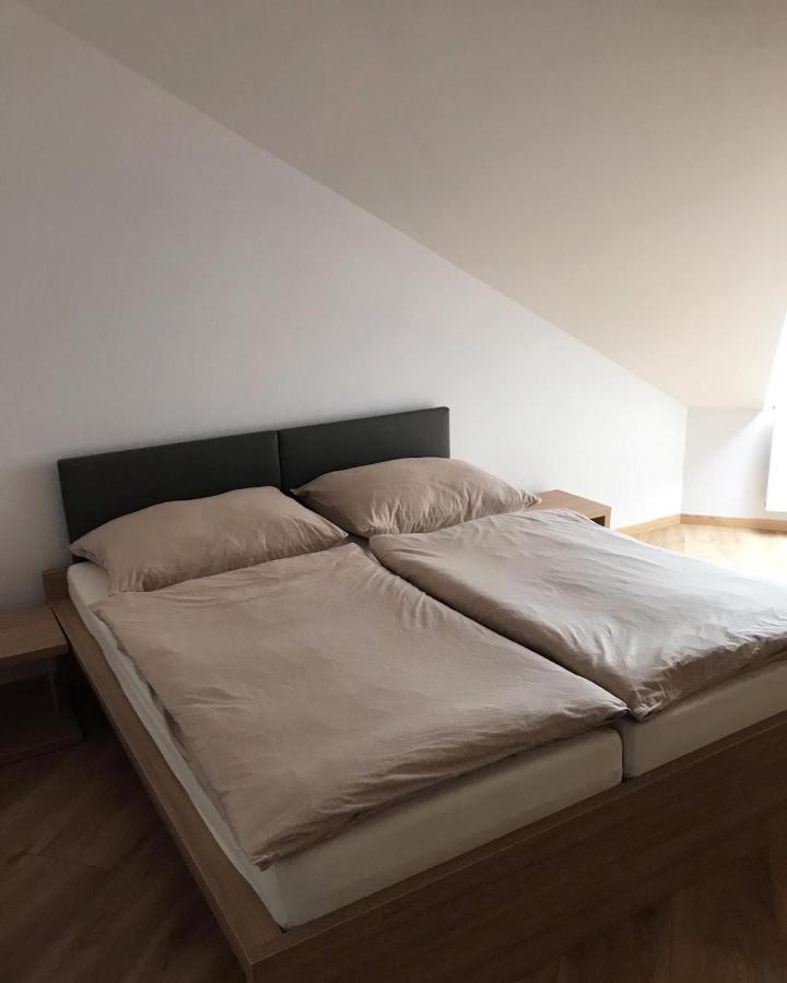 Appartement Apartman T5 Vrchlabí Extérieur photo